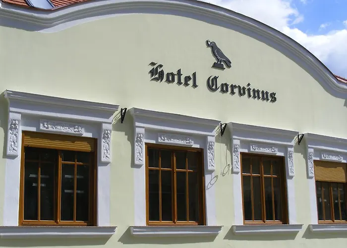 Corvinus فندق